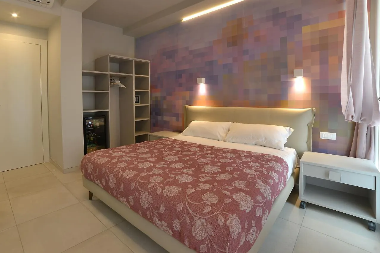 Hotel Villa Miki Bordighera 3*,  Italy